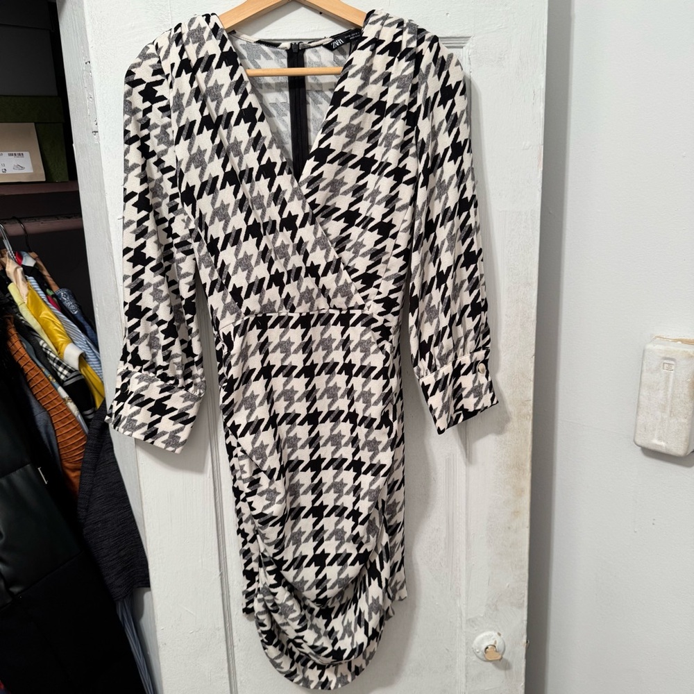 Zara Black and White Asymmetrical Ruched Midi Dress